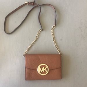 Michael Kors tan leather crossbody purse